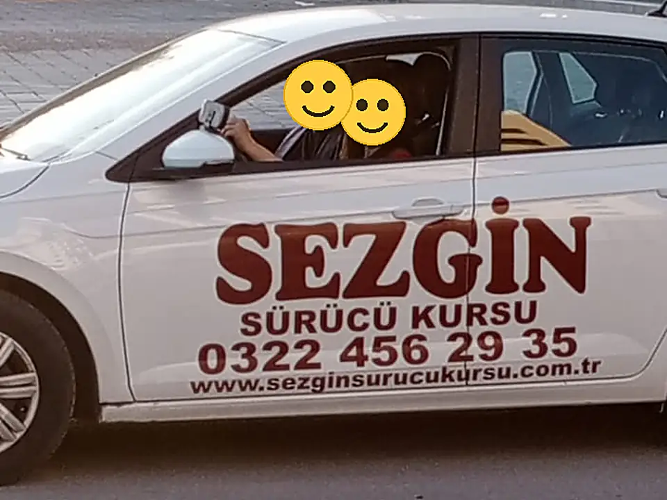 Seyhan’da direksiyon dersi güzergâhında eğitim aracımız