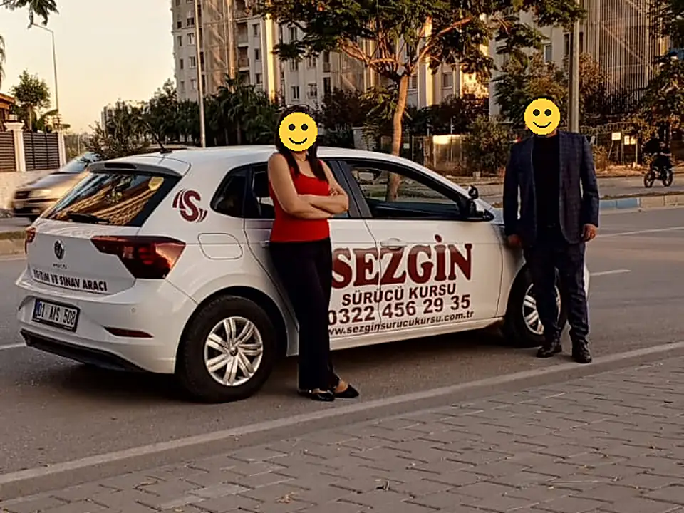 Eğitim aracımızın yol üstünde ders çalışması